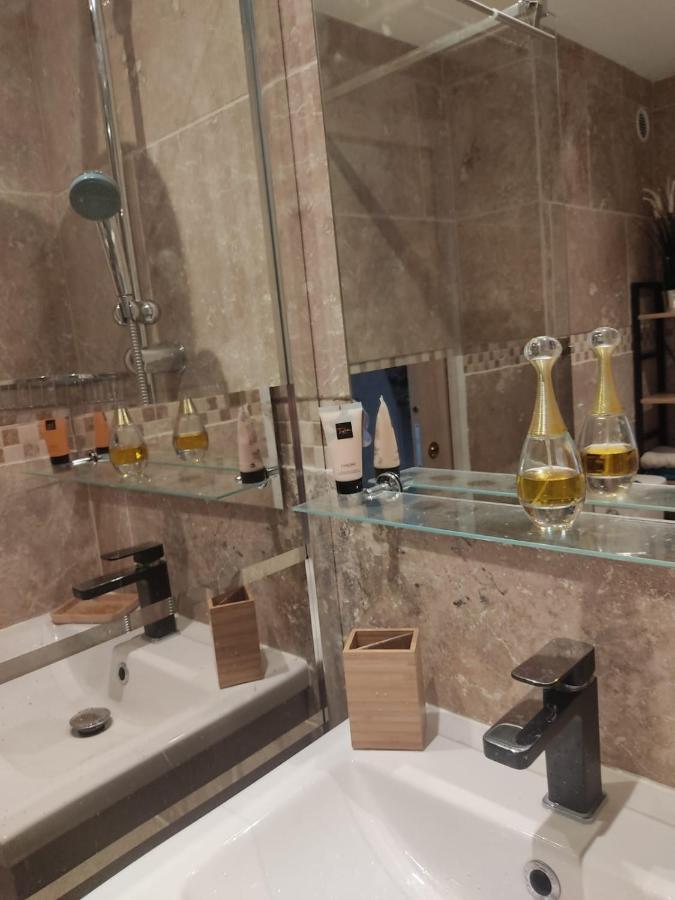 C'Est La Vie Apartment Санари-сюр-Мер Екстериор снимка